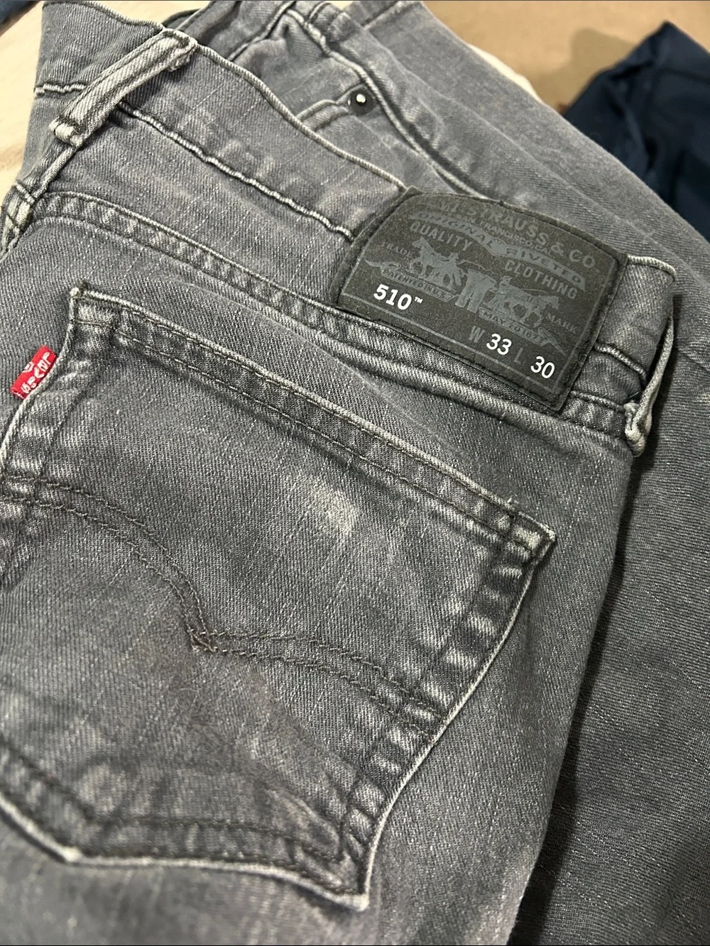 Levi's 510 Slim Men's Jeans in Charcoal Gray